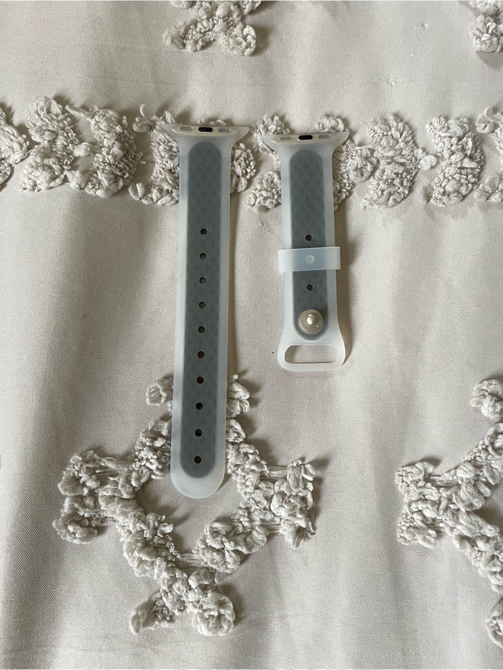 Target Frosted Clear Silicone Apple Watch Band - Olive Insert